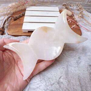 Beautiful Small Onyx Triple Moon Dish